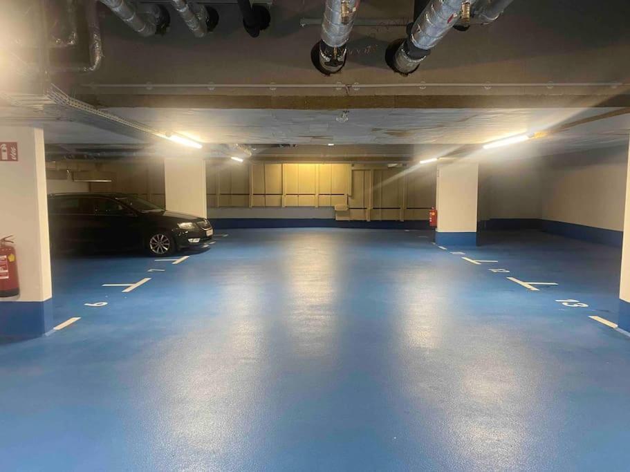 Moderne Wohnung In Der Toplage Inkl. Garage Vienna Luaran gambar