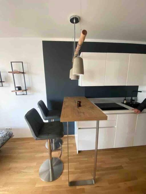 Moderne Wohnung In Der Toplage Inkl. Garage Vienna Luaran gambar